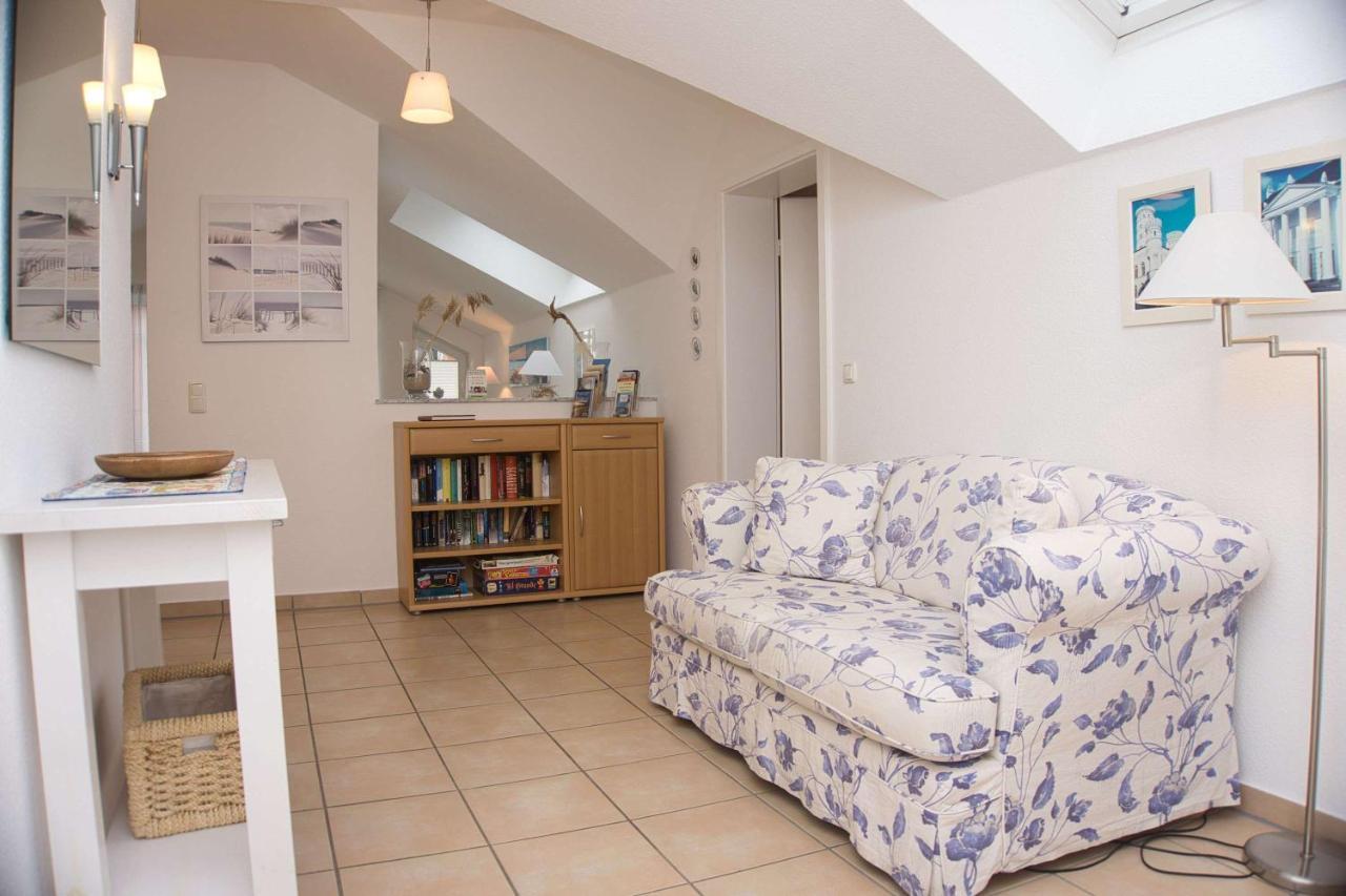 Balkon Mit Traumhaften Meerblick, Gratis Nutzung Vom Ahoi Erlebnisbad Und Sauna In Sellin Duenenhaus Fewo05 Goehren  Ngoại thất bức ảnh